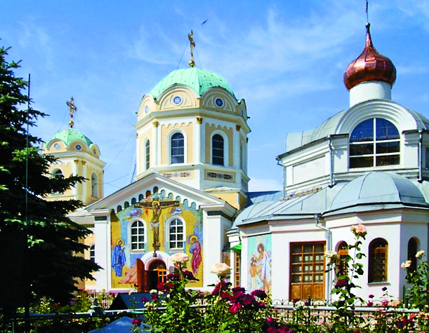Свято-Троицкий монастырь в Симферополе. Здесь молились святому Луке о даровании Макарским ребенка совершенно незнакомые люди
